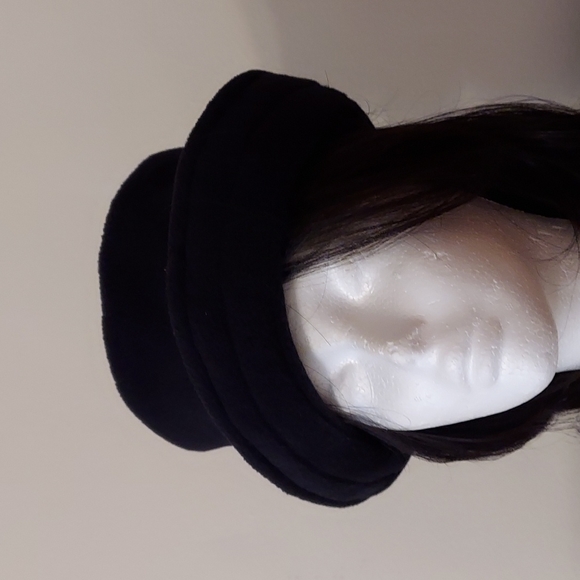 ‼️3 for $16‼️  Black Fleece Cold Weather Hat - Picture 4 of 10